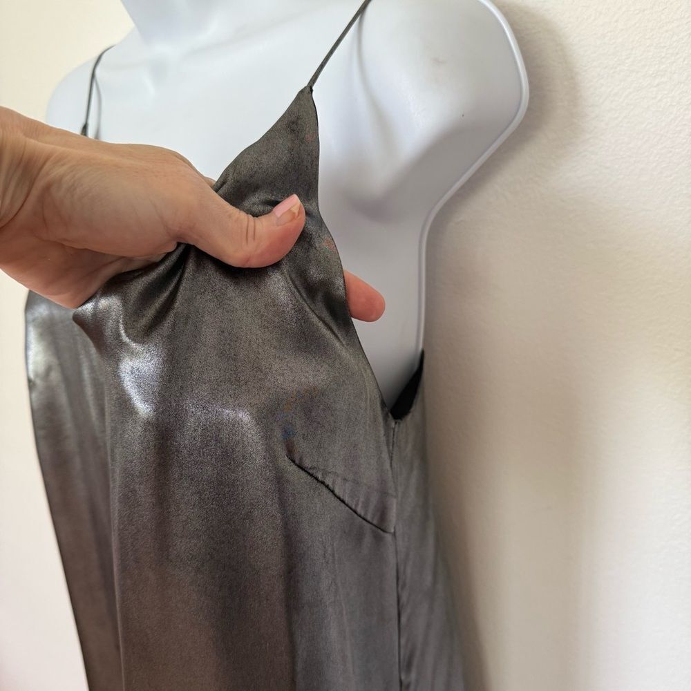 Aritzia Wilfred Only Slip Mini Dress Metallic Silver
Lined• Large •Adjustable - Picture 9 of 17